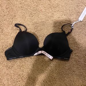 VS Tshirt push up bra